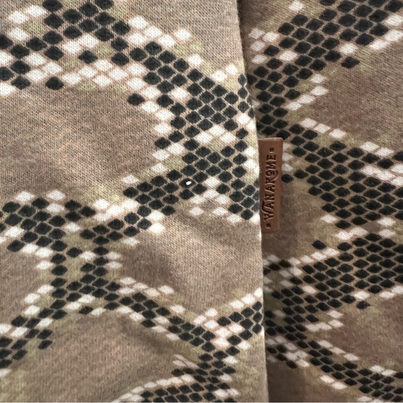 Wanakome Taylor Hoodie - Snake Print - Picture 6 of 13